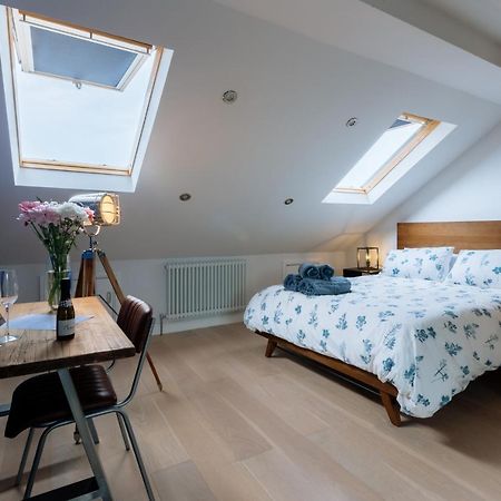 Luxury And Bright Bedrooms In Queens Park 伦敦 外观 照片